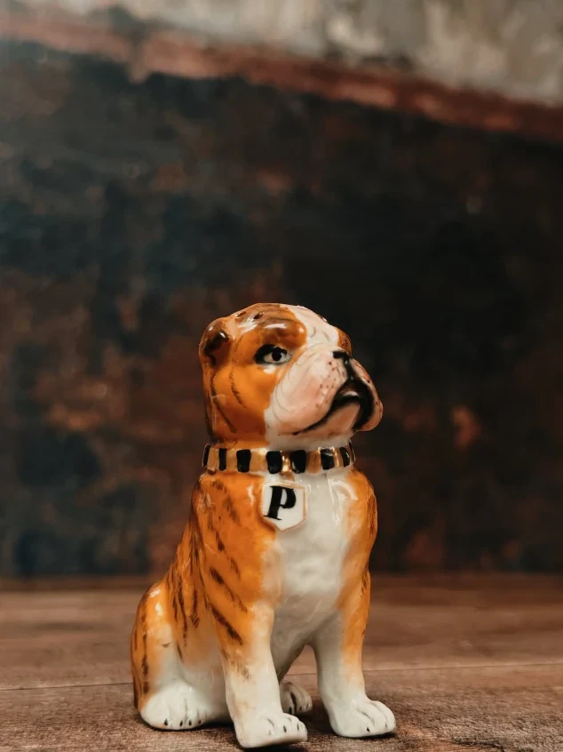 Staffordshire bulldog pepper